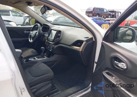 2016 Jeep Cherokee Latitude from USA, damaged, VIN 1C4PJMCS5GW169504